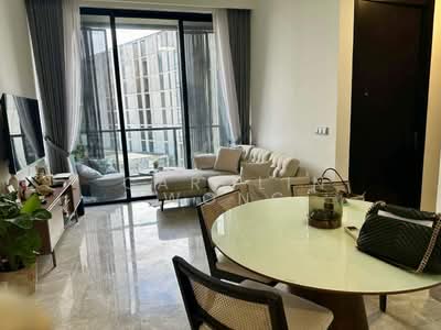 For Sale - Martin Modern