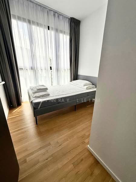 Avenue South Residence Condominium For Sale at S$ 1,999,000 | PropertyGuru Singapore - Bedroom