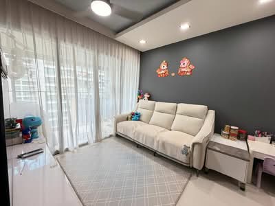 For Sale - 519A Tampines Central 8