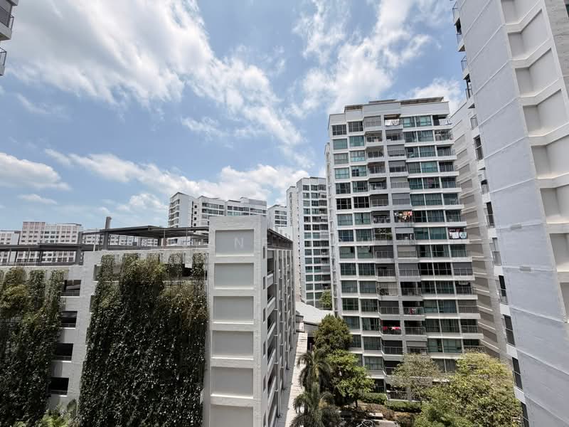 519A Tampines Central 8 HDB Flat For Sale at S$ 888,888 | PropertyGuru Singapore - Exterior