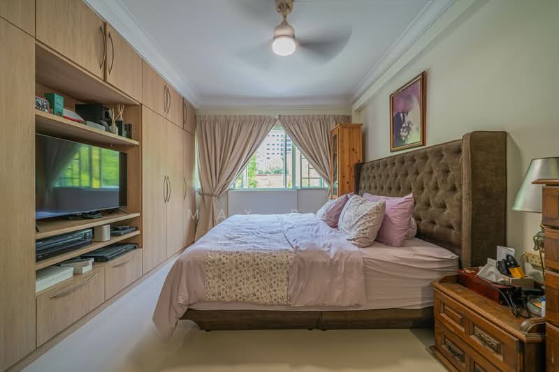 For Sale - 80 Strathmore Avenue