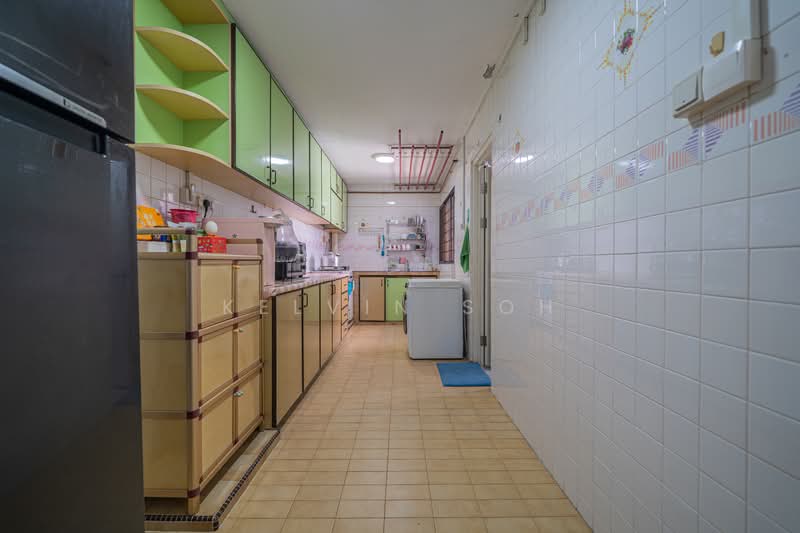 173 Bishan Street 13 HDB Flat For Sale at S$ 999,999 | PropertyGuru Singapore - Kitchen