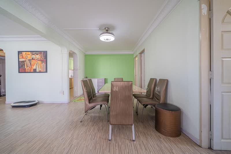 173 Bishan Street 13 HDB Flat For Sale at S$ 999,999 | PropertyGuru Singapore - Dining Room