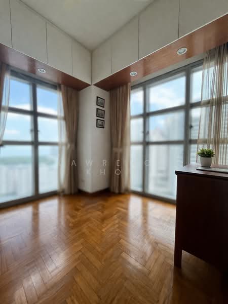 The Bayshore Condominium For Sale at S$ 2,080,000 | PropertyGuru Singapore - Bedroom