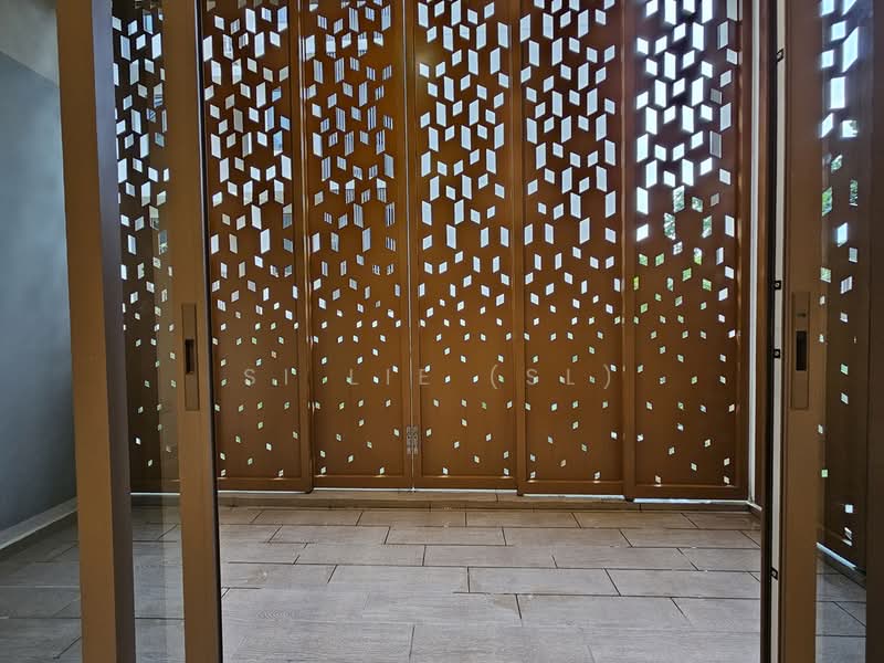 Parksuites Condominium For Sale at S$ 1,790,000 | PropertyGuru Singapore - Entrance