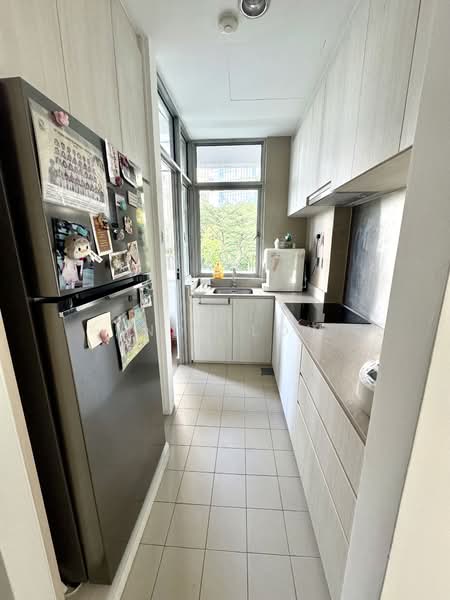 The Paterson Edge Apartment For Sale at S$ 2,800,000 | PropertyGuru Singapore - Kitchen