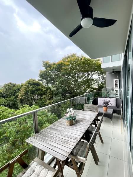 Thomson Three Condominium For Sale at S$ 2,750,000 | PropertyGuru Singapore - Balcony