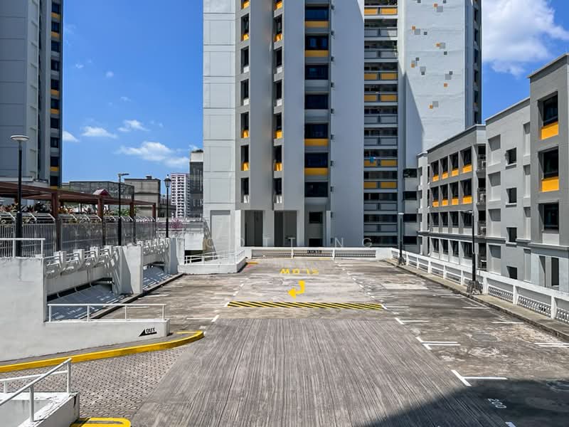 671B Klang Lane HDB Flat For Sale at S$ 810,000 | PropertyGuru Singapore - Car Park