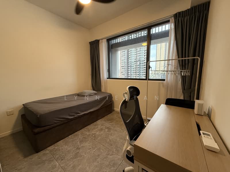 The M, 30 Middle Road, 3 Bedrooms, 904 sqft, Condominium For Sale, by Lynnie Tan, 500096944 - Bedroom - PropertyGuru.com.sg