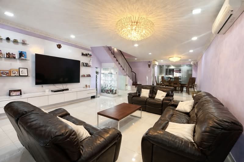 Joo Chiat, Onan Road, 5 Bedrooms, 3,200 sqft, Terraced House For Sale, by Alvin Chiam, 500096946 - Living Room - PropertyGuru.com.sg