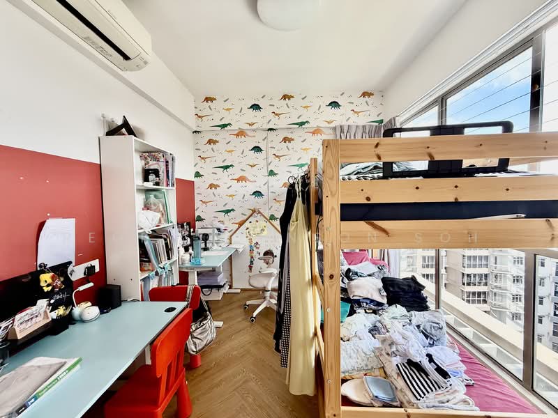 The Florida Executive Condominium For Sale at S$ 2,500,000 | PropertyGuru Singapore - Common Bedroom 1