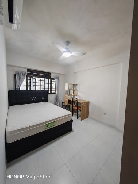 181 Bedok North Road, 181 Bedok North Road, 3 Bedrooms, 990 sqft, HDB Flat For Sale, by Wendy Pan Xinxuan, 500096953 - Bedroom - PropertyGuru.com.sg