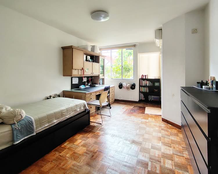 Greenridge Terraced House For Sale at S$ 5,580,000 | PropertyGuru Singapore - Bedroom