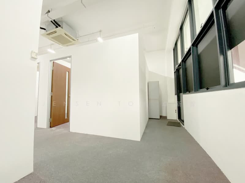 Midview City, 18 Sin Ming Lane, 1,496 sqft, Light Industrial (B1) For Rent, by Jensen Toh 卓新智, 500096994 - CommercialGuru.com.sg