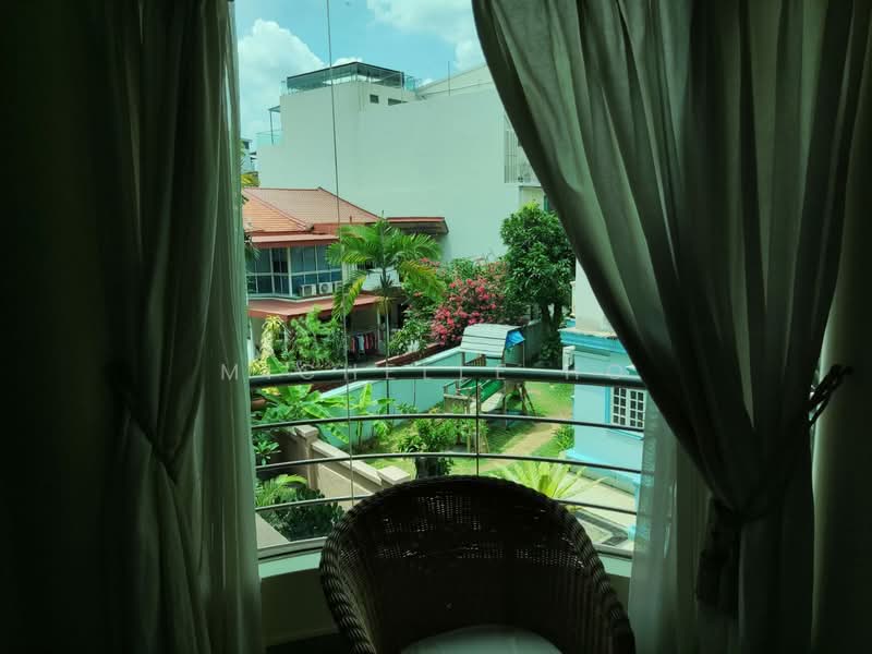 Best Location at Tanjong Katong ,PLQ,Paya Lebar, , 3 Bedrooms, 1,200 sqft, Apartment For Rent, by Michelle Ho, 500097007 - Balcony - PropertyGuru.com.sg