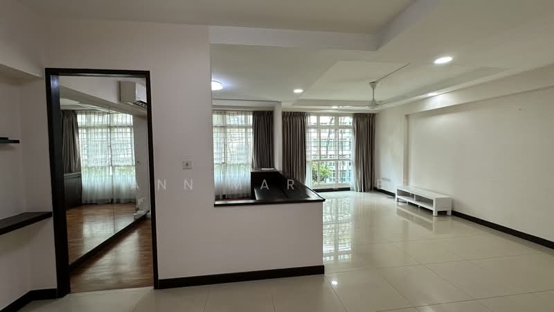 265D Compassvale Bow HDB Flat For Sale at S$ 780,000 | PropertyGuru Singapore - Living Room
