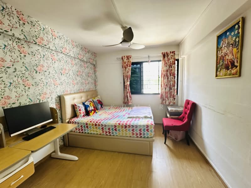 427 Bedok North Road HDB Flat For Sale at S$ 599,888 | PropertyGuru Singapore - 1st bedroom 