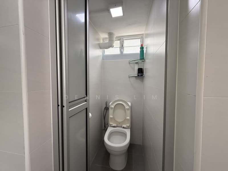 66 Marine Drive HDB Flat For Sale at S$ 460,000 | PropertyGuru Singapore - Bathroom