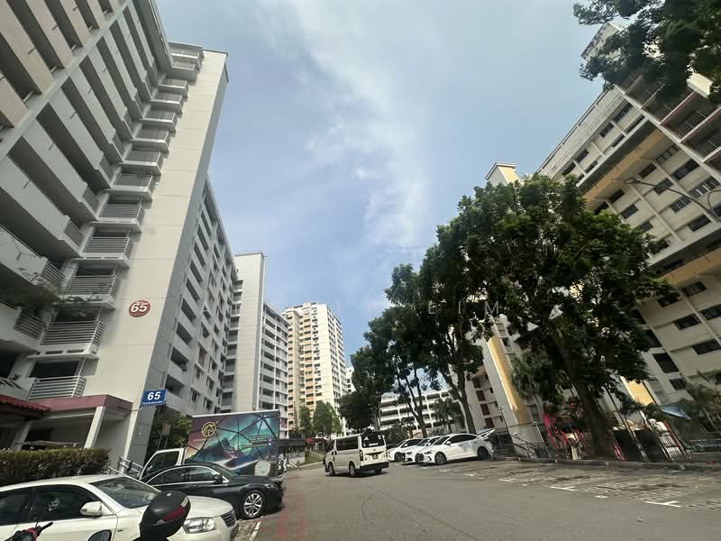 3 Adjoining HDB Shops w Living Quarters at Telok Blangah Drive, Telok Blangah Drive, 4,671 sqft, Shop / Shophouse For Sale, by Angela Lim, 500097075 - Exterior - CommercialGuru.com.sg
