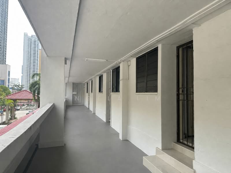 3 Adjoining HDB Shops w Living Quarters at Telok Blangah Drive, Telok Blangah Drive, 4,672 sqft, Shop / Shophouse For Sale, by Angela Lim, 500097075 - Exterior - CommercialGuru.com.sg