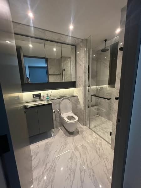 The Landmark, 173 Chin Swee Road, 2 Bedrooms, 764 sqft, Condominium For Sale, by Bernard Ng 黄俊凯, 500097080 - Bathroom - PropertyGuru.com.sg