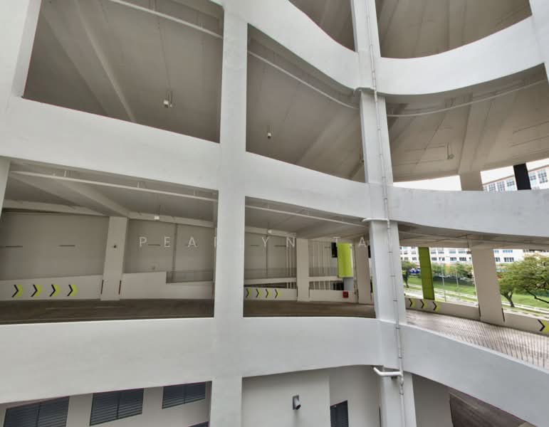 FoodAxis@Senoko, 1 Senoko Avenue, 13,156 sqft, Factory / Workshop (B2) For Rent, by Pearlyn Tan, 500097111 - Car Park - CommercialGuru.com.sg