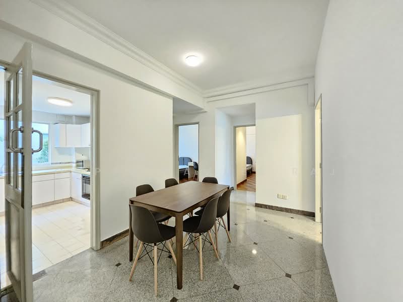 Royal Palm Mansions, 330 Pasir Panjang Road, 4 Bedrooms, 1,227 sqft, Condominium For Rent, by Gupta Sameer Raj, 500097141 - Dining Room - PropertyGuru.com.sg