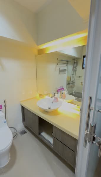 109B Depot Road, 109B Depot Road, Room Rental, 200 sqft, HDB Flat For Rent, by Sharlene Tan, 500097147 - Bathroom - PropertyGuru.com.sg