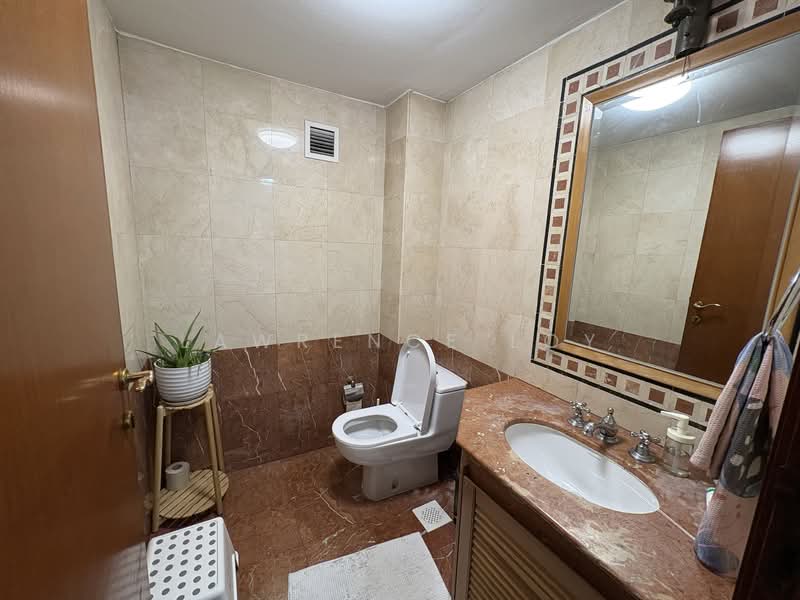 University Park Semi-Detached House For Sale at S$ 6,300,000 | PropertyGuru Singapore - Bathroom