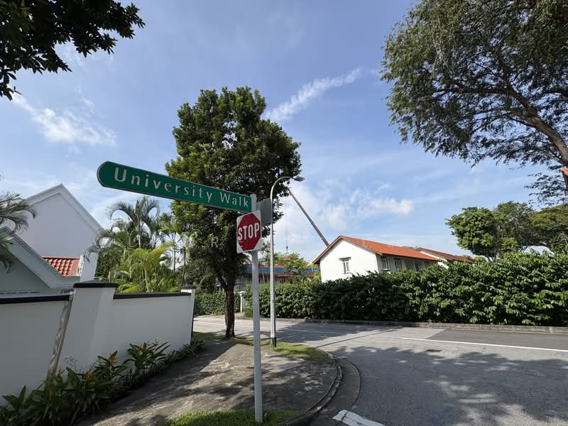University Park Semi-Detached House For Sale at S$ 6,300,000 | PropertyGuru Singapore - Exterior