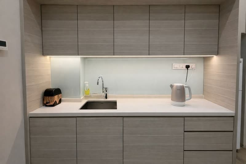 SBF Center, 160 Robinson Road, 947 sqft, Office For Rent, by Alan Leu, 500097154 - WET PANTRY WITH CABINETS - CommercialGuru.com.sg