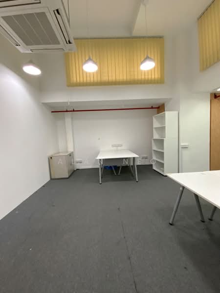 Pantech Business Hub, 194 Pandan Loop, 2,099 sqft, Factory / Workshop (B2) For Sale, by Alan Neo, 500097170 - Interior - CommercialGuru.com.sg