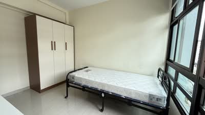 For Rent - 31 Eunos Crescent