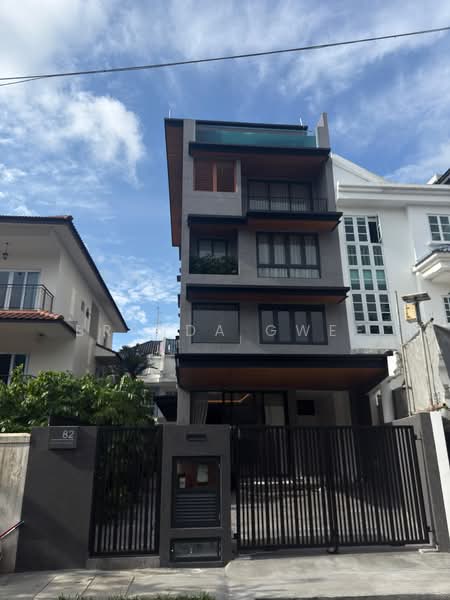 Sky pool villa @ Fernhill Semi-Detached House For Sale at S$ 10,900,000 | PropertyGuru Singapore