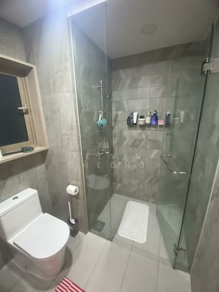 The Vales, 79 Anchorvale Crescent, 2 Bedrooms, 764 sqft, Condominium For Rent, by Kelvin Cheong, 500097187 - Bathroom - PropertyGuru.com.sg