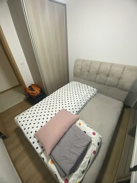 The Vales, 79 Anchorvale Crescent, 2 Bedrooms, 764 sqft, Condominium For Rent, by Kelvin Cheong, 500097187 - Bedroom - PropertyGuru.com.sg