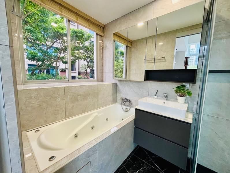 Balmoral Heights, 8 Balmoral Crescent, Room Rental, 150 sqft, Apartment For Rent, by Steven Chua, 500097207 - Bathroom - PropertyGuru.com.sg