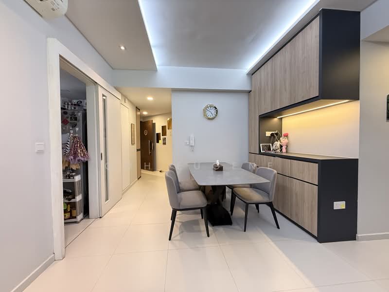 Miltonia Residences Condominium For Sale at S$ 1,499,999 | PropertyGuru Singapore - Dining Room