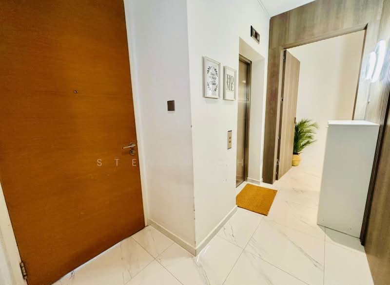 Balmoral Heights, 8 Balmoral Crescent, Room Rental, 100 sqft, Apartment For Rent, by Steven Chua, 500097224 - Entrance - PropertyGuru.com.sg