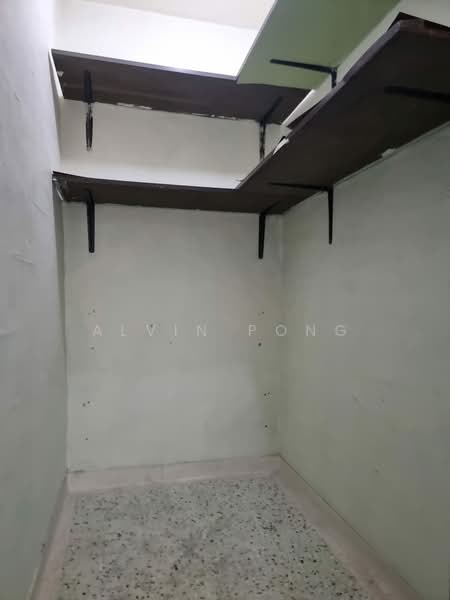 24 Hougang Avenue 3 HDB Flat For Sale at S$ 400,000 | PropertyGuru Singapore - Interior