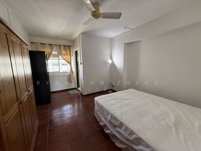 631 Pasir Ris Drive 3, 631 Pasir Ris Drive 3, 3 Bedrooms, 1,114 sqft, HDB Flat For Sale, by Ryan Tan Zheng Jie, 500097253 - Bedroom - PropertyGuru.com.sg