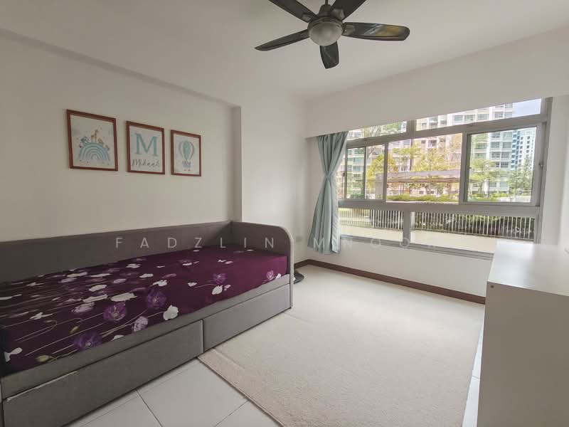 624B Punggol Central HDB Flat For Sale at S$ 650,000 | PropertyGuru Singapore - Bedroom