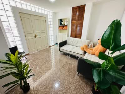 For Rent - Sennett Estate