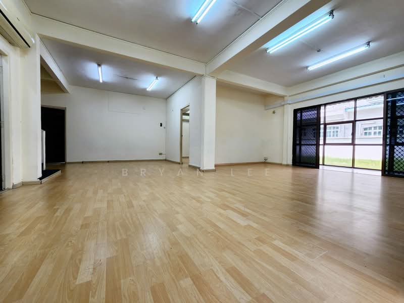 Bungalow Near Paterson Bungalow House For Sale at S$ 33,000,000 | PropertyGuru Singapore - Interior