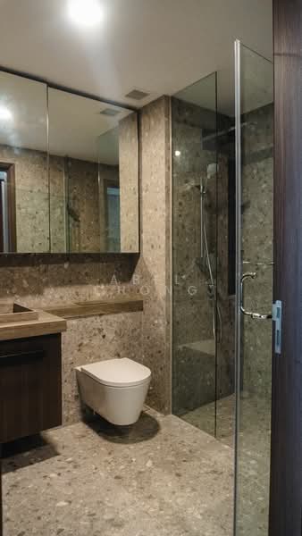 One Pearl Bank Condominium For Sale at S$ 1,410,000 | PropertyGuru Singapore - Bathroom