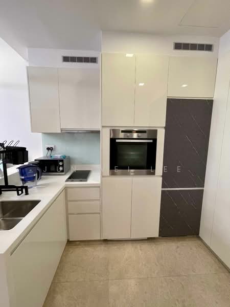 Dorsett Residences Condominium For Sale at S$ 1,280,000 | PropertyGuru Singapore - Kitchen