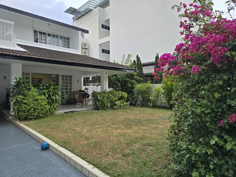 For Sale - Picarrdy Gardens