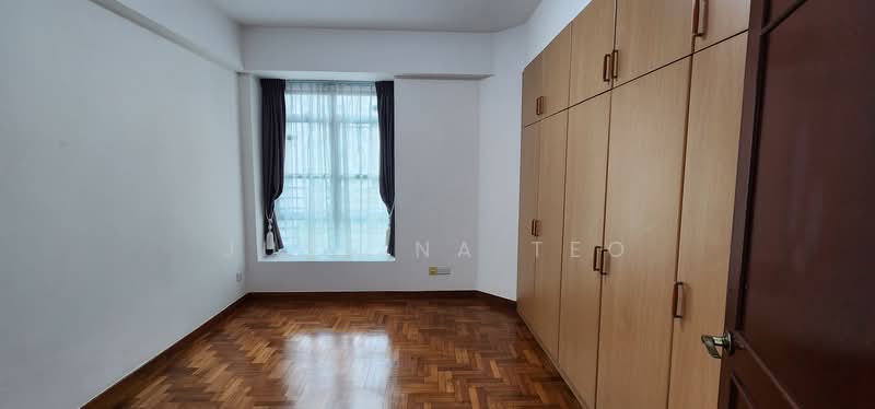 The Hillside Condominium For Sale at S$ 2,350,000 | PropertyGuru Singapore - Bedroom 3