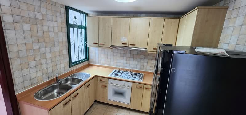 The Hillside Condominium For Sale at S$ 2,350,000 | PropertyGuru Singapore - Kitchen