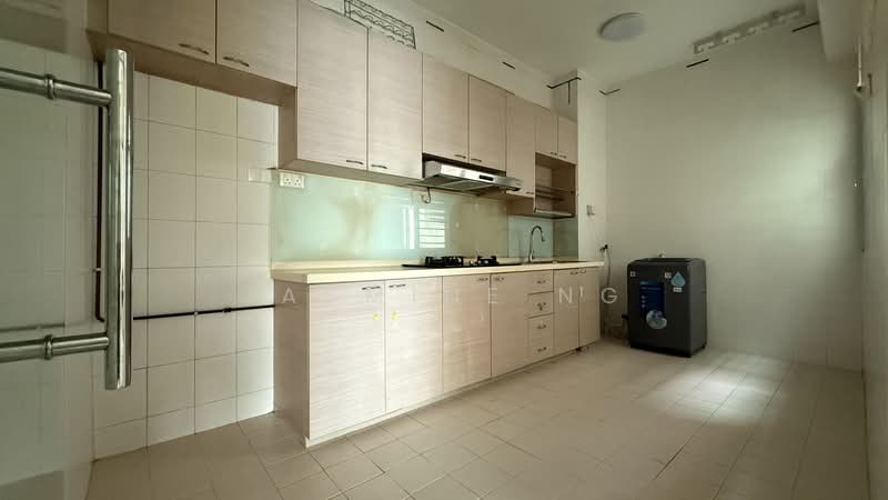 648 Punggol Central, 648 Punggol Central, 3 Bedrooms, 1,184 sqft, HDB Flat For Rent, by Jasmine Ng, 500097306 - Kitchen - PropertyGuru.com.sg